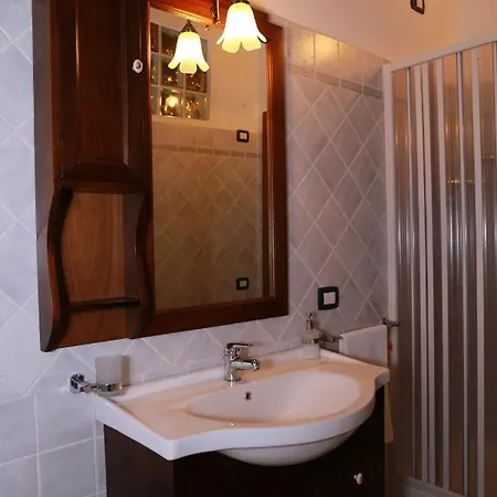 Casa Della Nonna 3* 모르마노