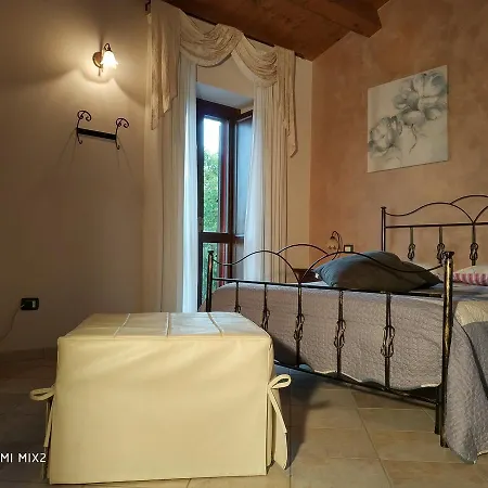 Casa Della Nonna 모르마노
